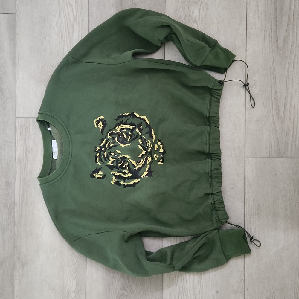 Melting Stolkholm Tiger Sweater - Medium Fit